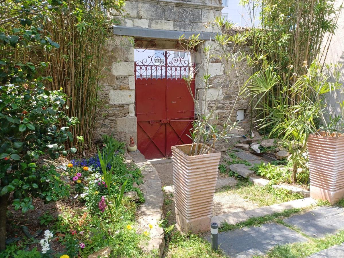 Logement Entier - Le Pigeonnier De La Plume Нант Экстерьер фото